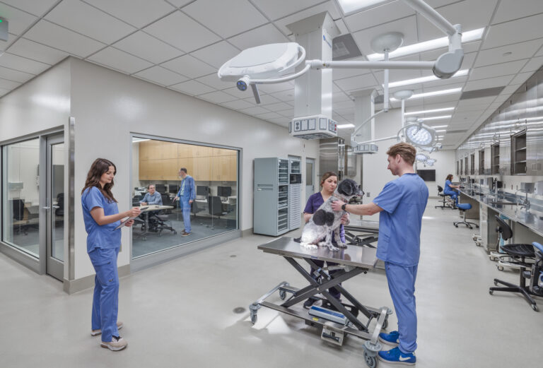 University Of Wisconsin Healthcare and Veterinarian clinic